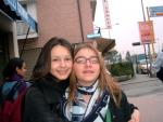 Une blonde & une brune...